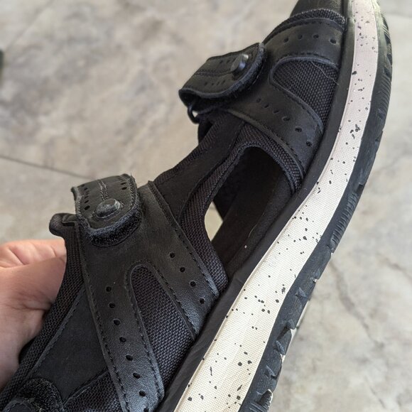 SAS 'Embark' Sports Sandals (women's 10W) - Picture 11 of 12